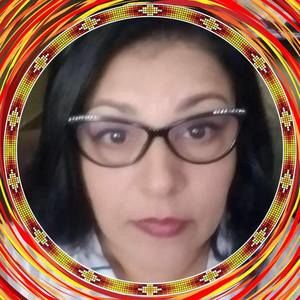 Meet your Posher, Isela